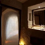 Arif Cave Otel