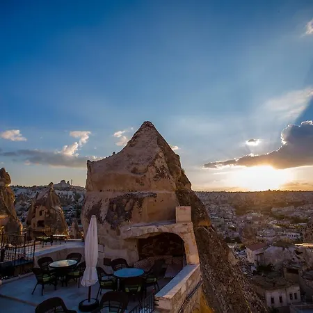 Arif Cave Hotel
