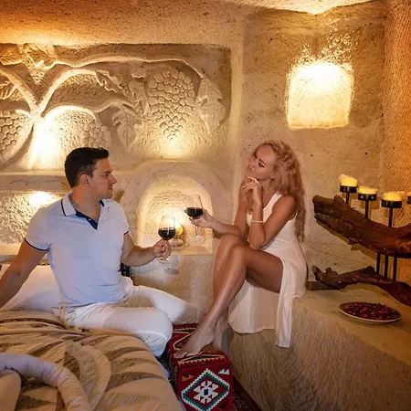 Hotel Arif Cave 2*