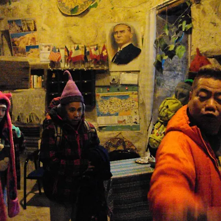 奥利弗洞穴酒店