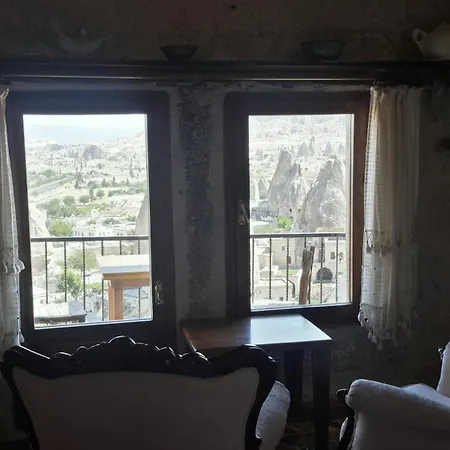 Hotel Arif Cave