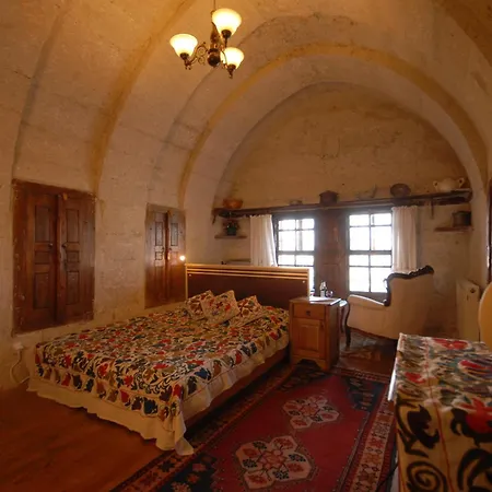 Hotel Arif Cave 2*