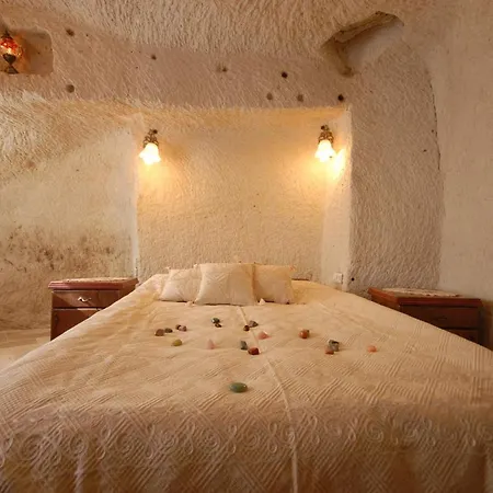 Arif Cave 2*