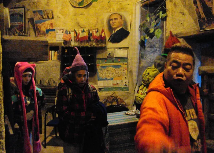 奥利弗洞穴酒店