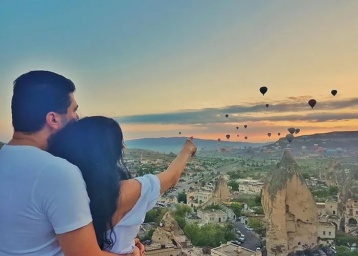 奥利弗洞穴酒店 2* 格雷梅